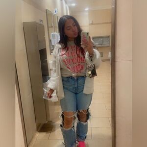 Meet your Posher, Mia